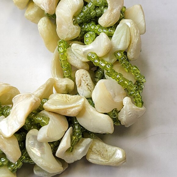 Chunky Shell Chips and Green Bead Bib Necklace - Picture 12 of 14